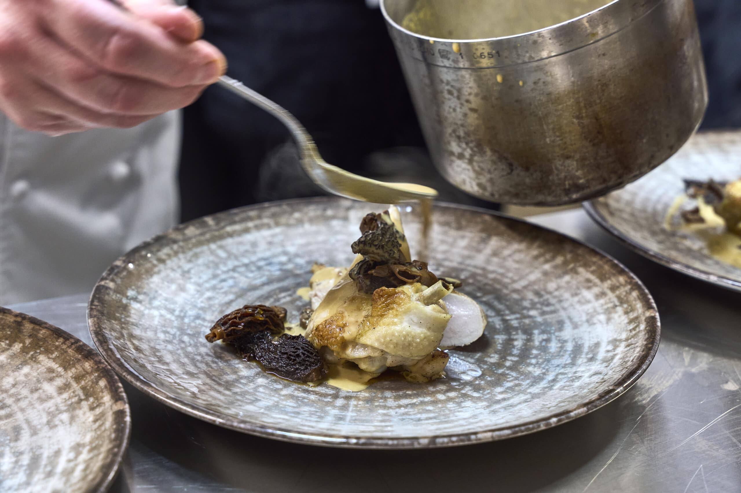 Plat servi au restaurant La Riotte à Paris